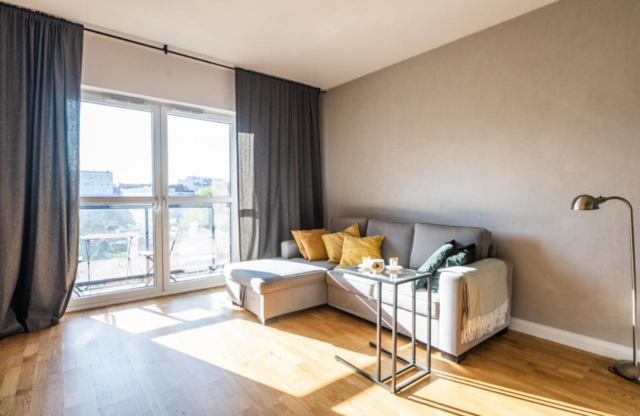 Krucza Apartment ~ Self Check-In 24H ~ Parking And Lift Wrocław Kültér fotó